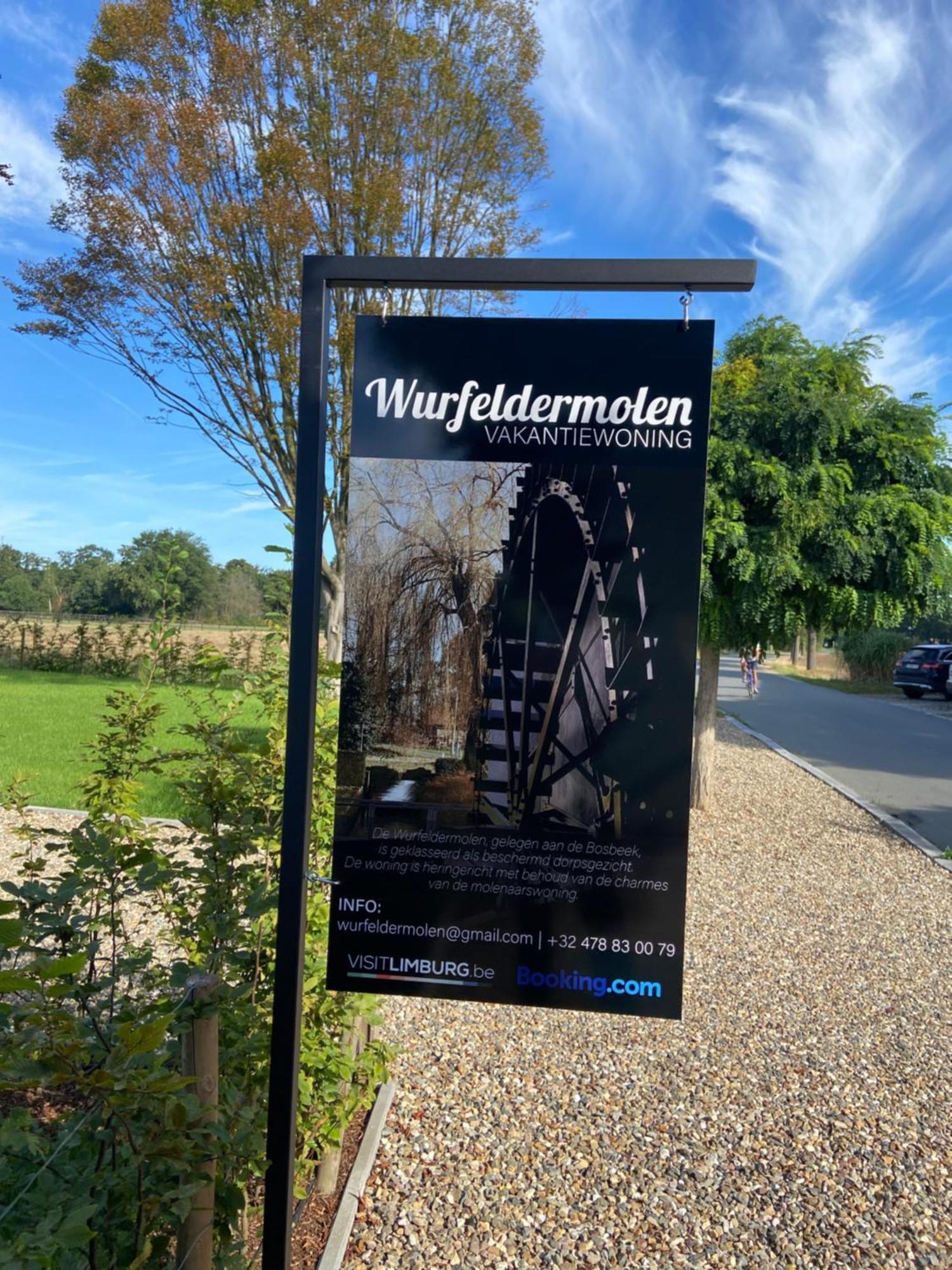 Vakantiewoning Wurfeldermolen Maaseik Exteriör bild